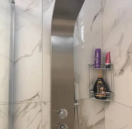 La Maison De Monique *